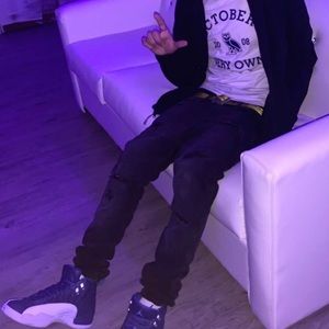 Meet your Posher, Jj